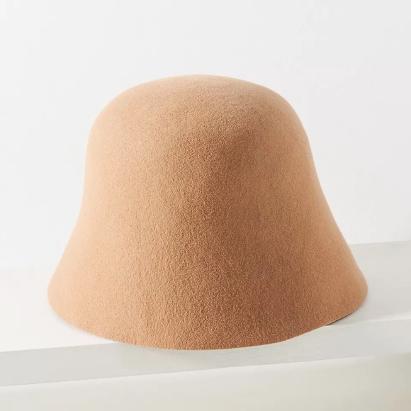 NWT Anthropologie Mod Velvet Tan Bucket Hat main image 2